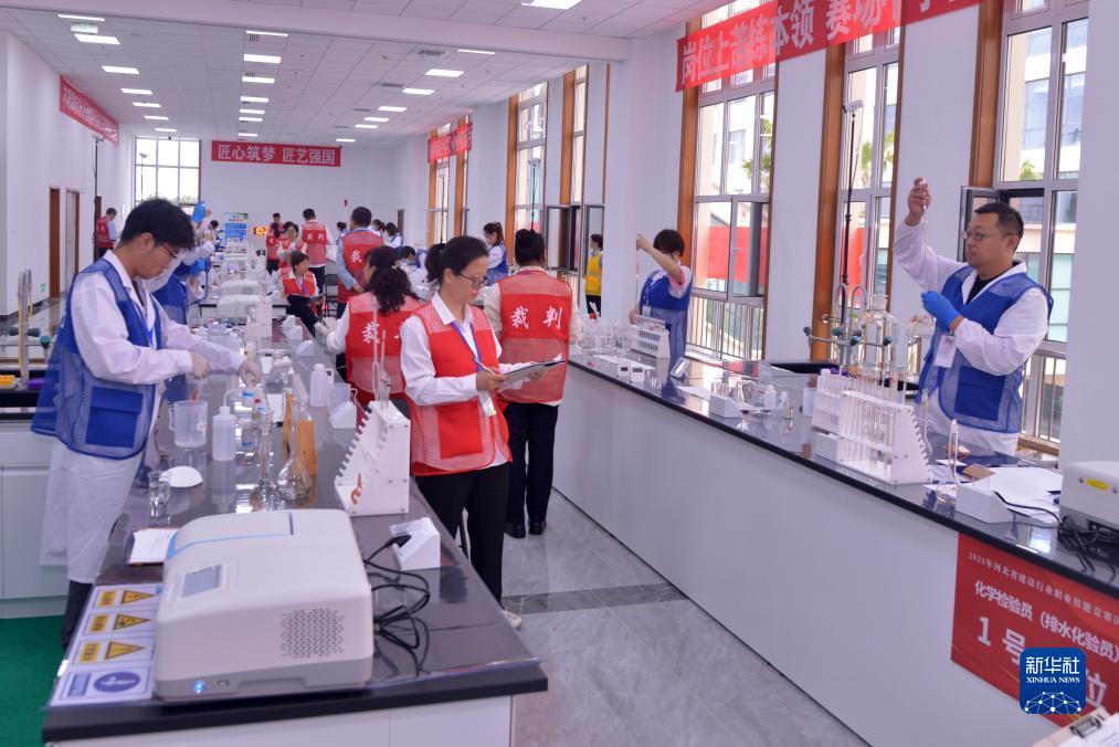 奔驰宝马电玩城游戏机